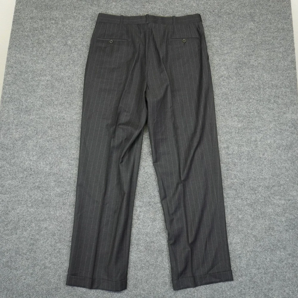 Ermenegildo Zegna Suit Mens 44R Grey Pinstripe Trofeo Wool 2 Button Pleated Cuff